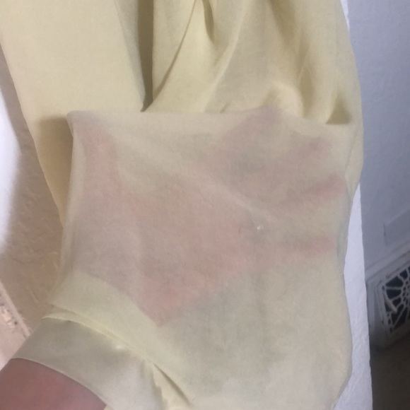 Etam size 12 pastel yellow knee length dress, gauzy w satin details and lining - Picture 5 of 10